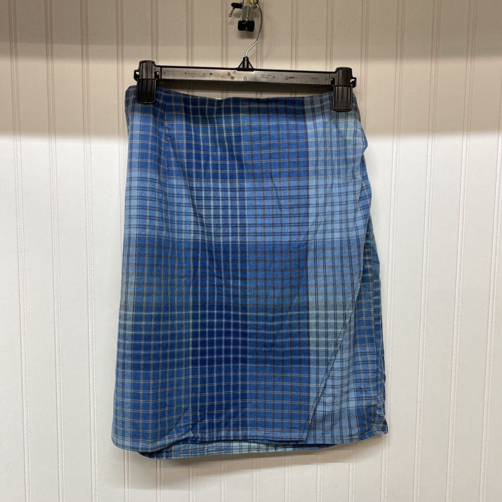 PLAID WRAP SKIRT