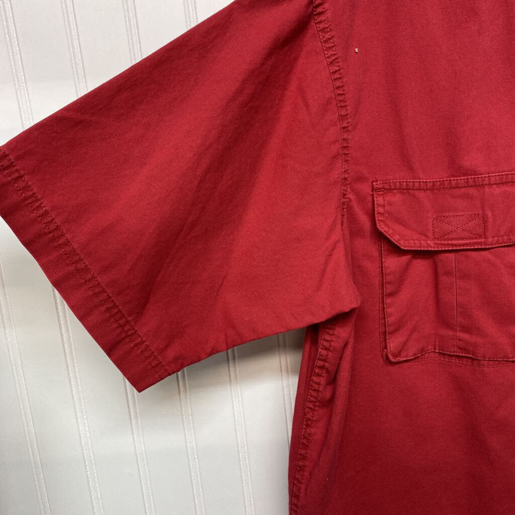 *SHORT SLEEVE BUTTON UP SHIRT