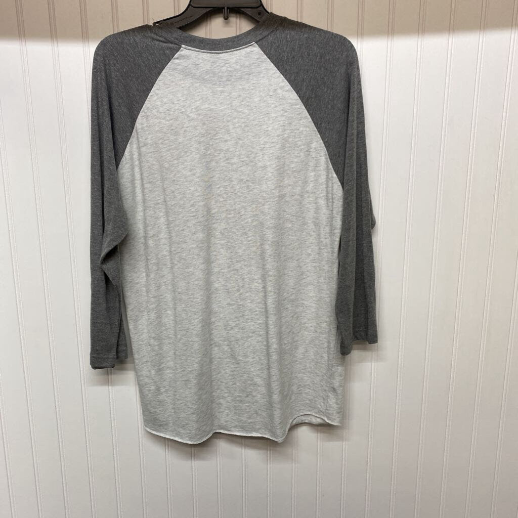 *LONG SLEEVE "AR" GRAPHIC BASEBALL TEE