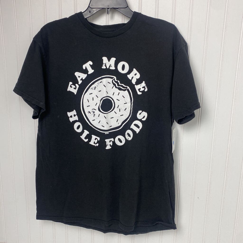 BASIC T-SHIRT