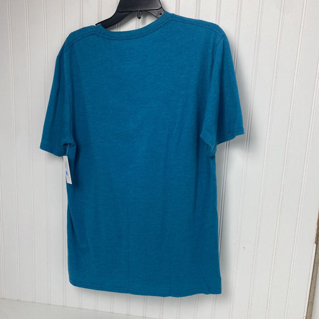 BASIC T-SHIRT