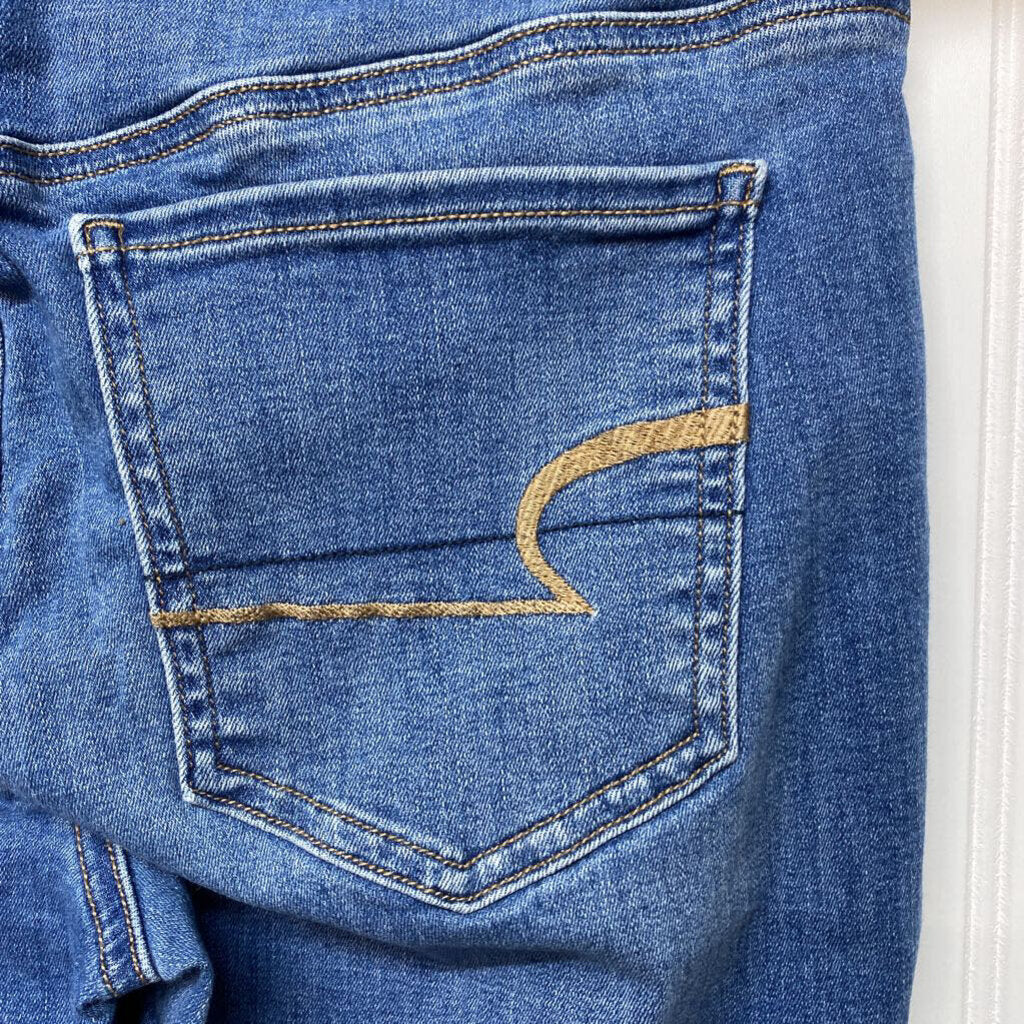 DENIM JEANS