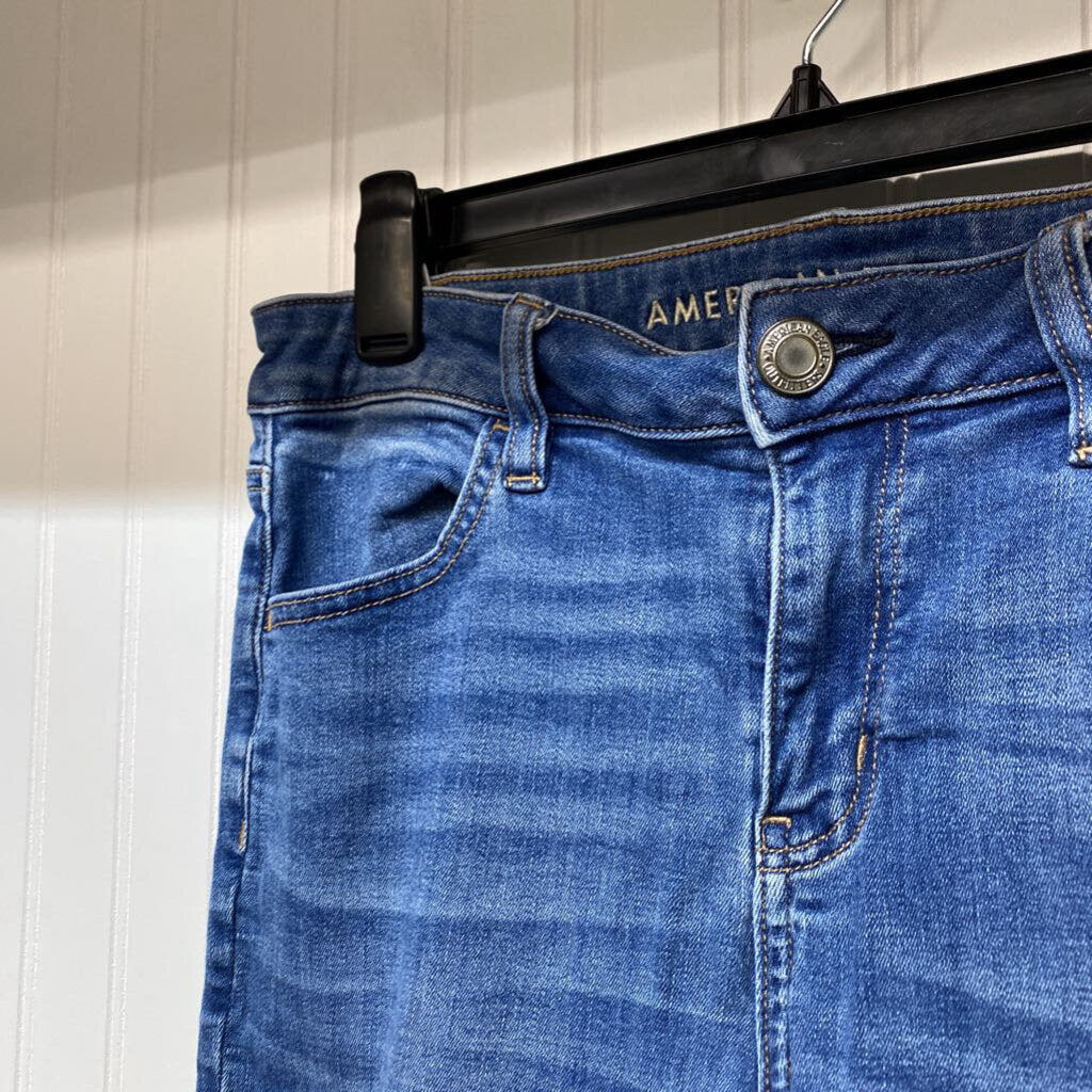 DENIM JEANS