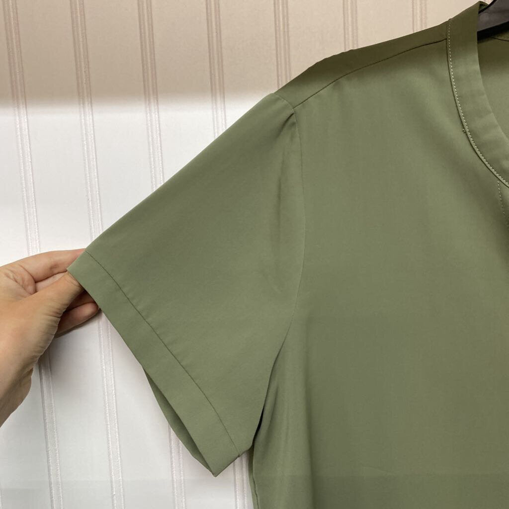 SHORT SLEEVE TOP