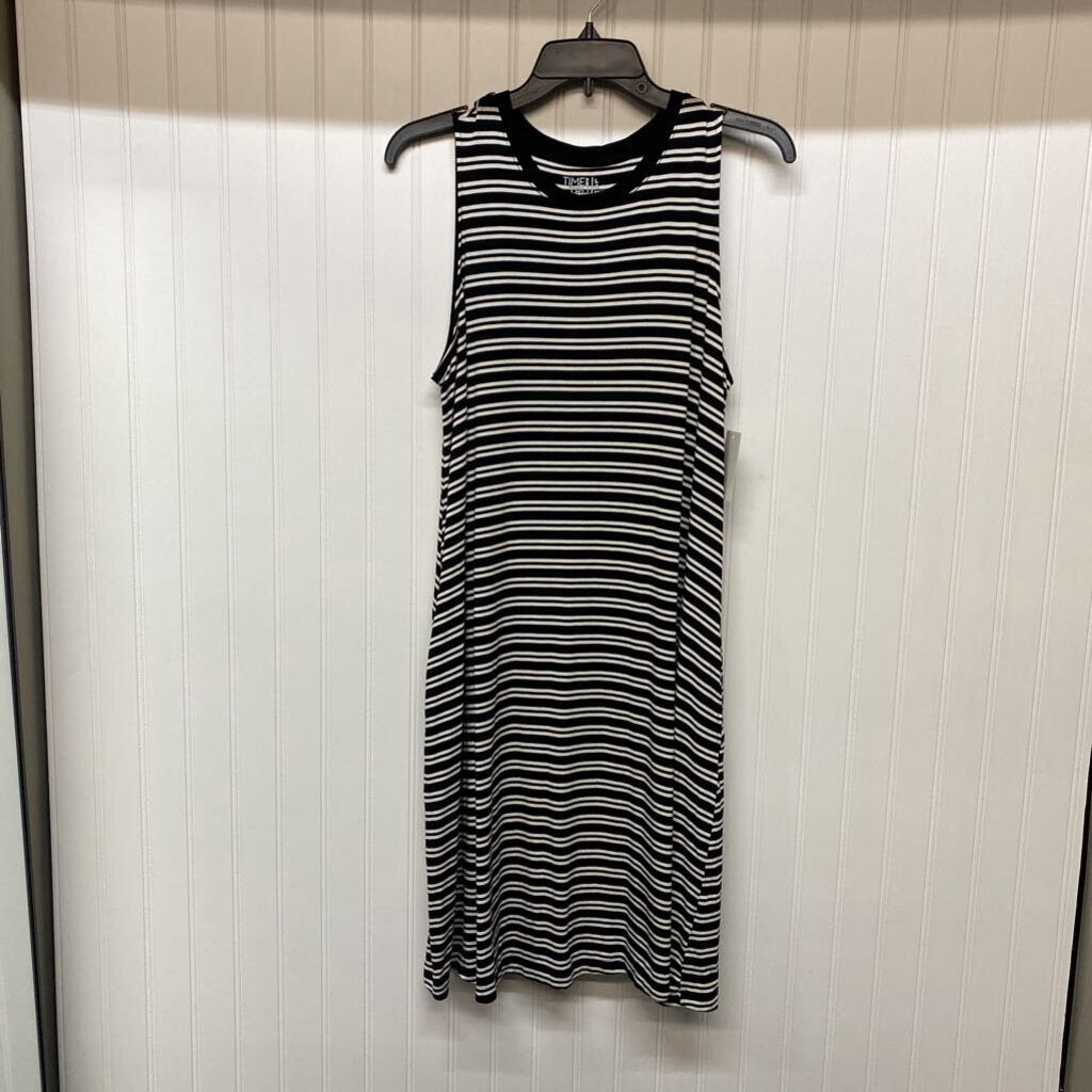 SHORT SLEEVE SHORT DRESS