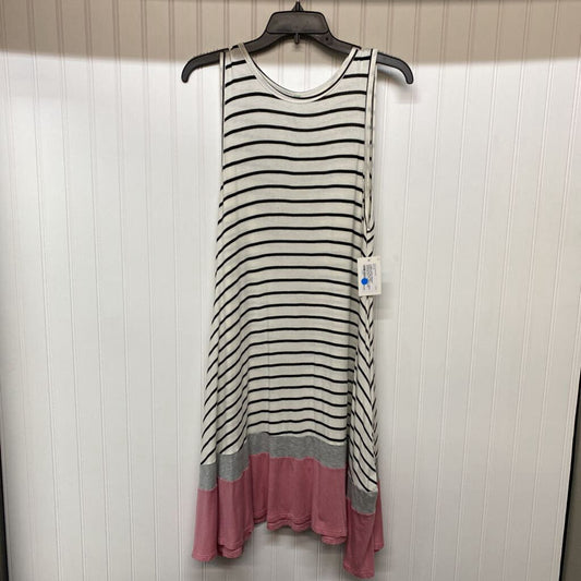 SLEEVELESS KNIT SHORT DRESS