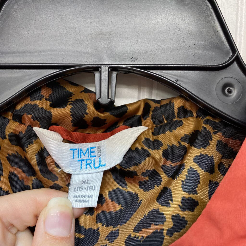 HOODED WINDBREAKER