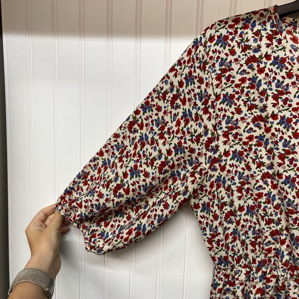 FLOWERED DRESS