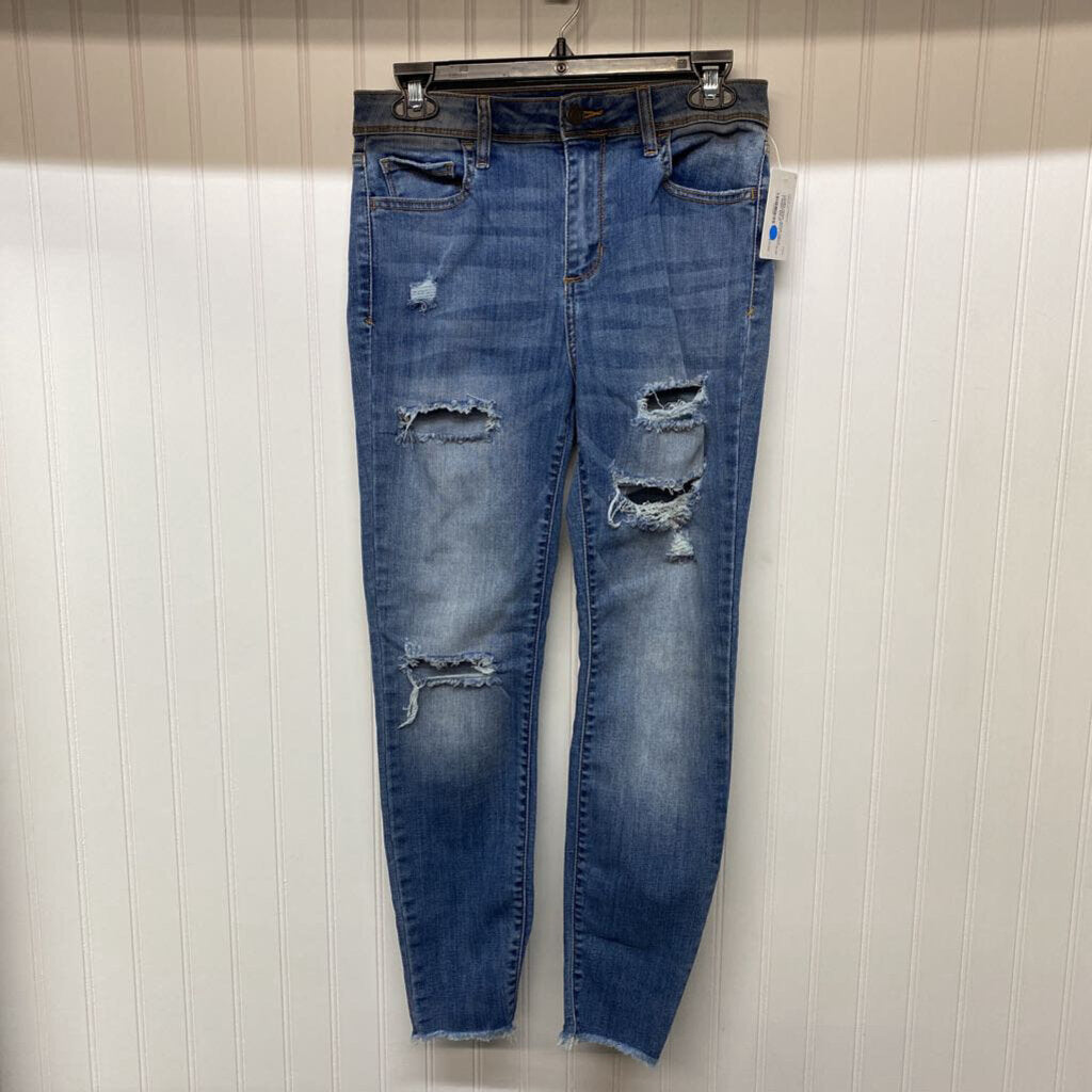 DISTRESSED ANKLE LENGTH