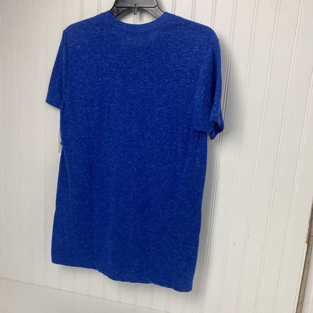 BASIC T-SHIRT