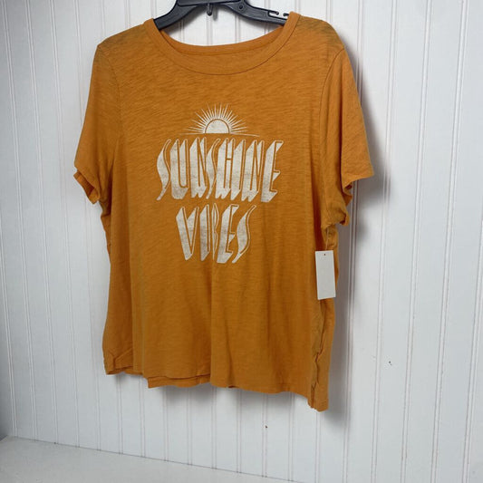 SHORT SLEEVE TOP