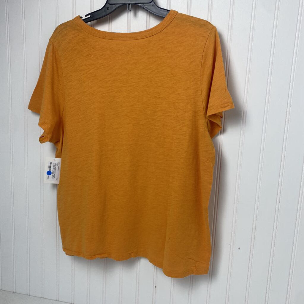 SHORT SLEEVE TOP