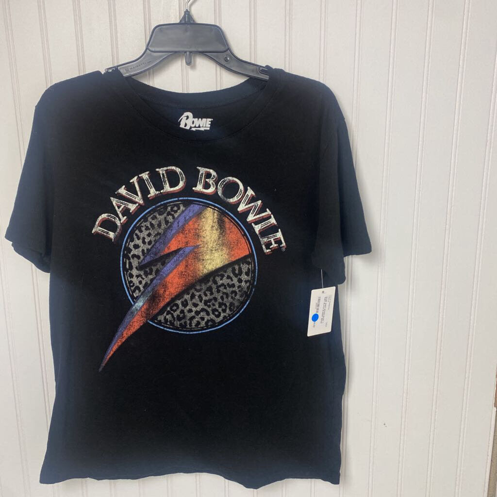 BASIC T-SHIRT