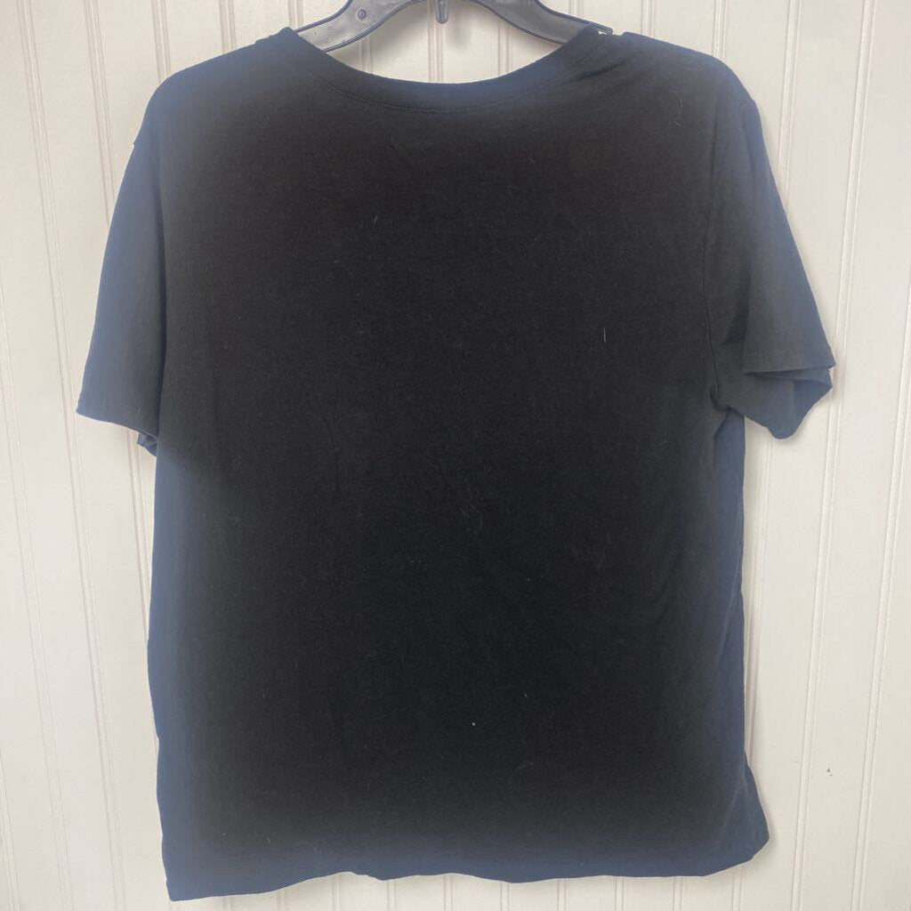 BASIC T-SHIRT