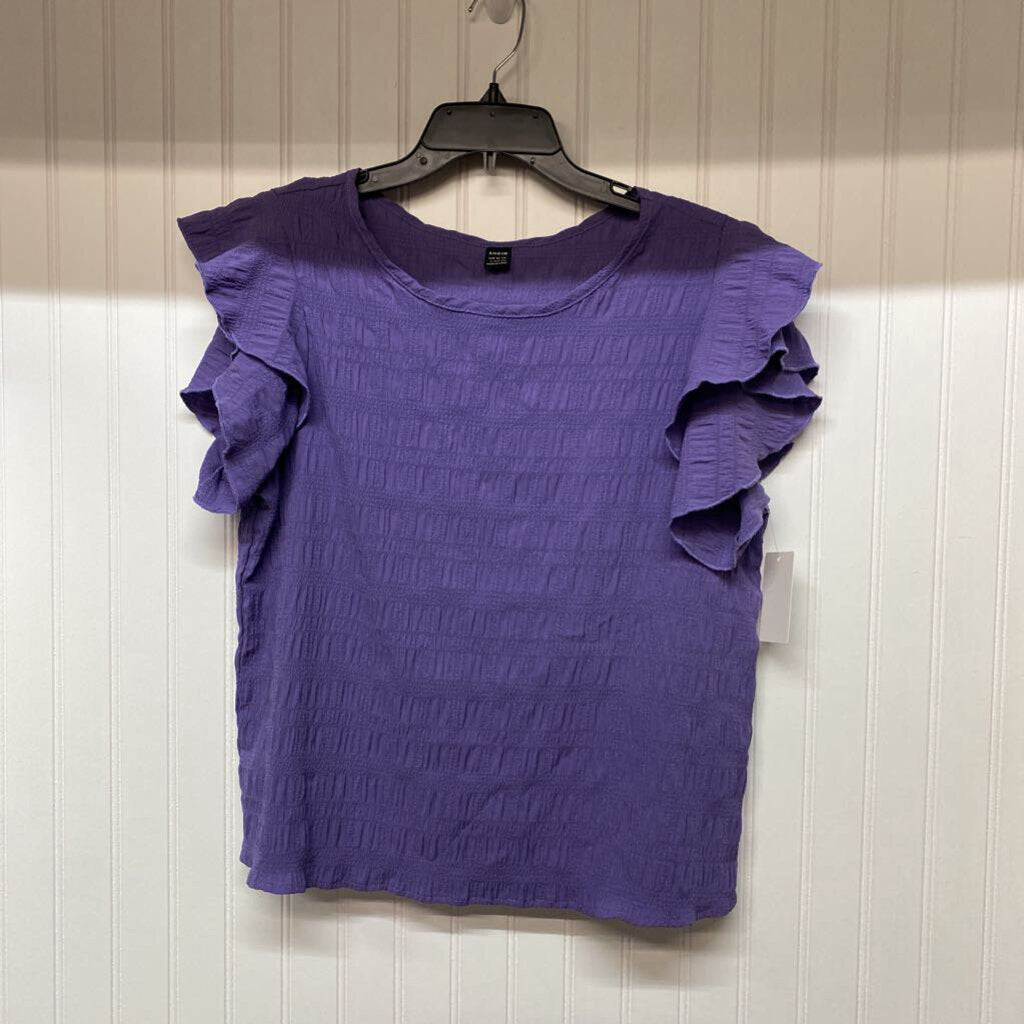 *SHORT SLEEVE TEXTURED TOP