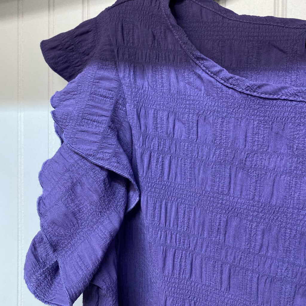 *SHORT SLEEVE TEXTURED TOP