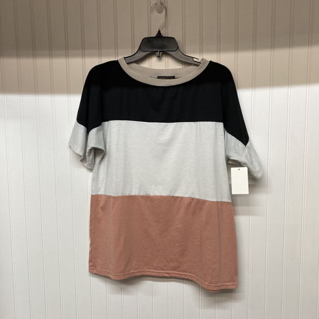 *STRIPED BASIC SHORT SLEEVE TOP