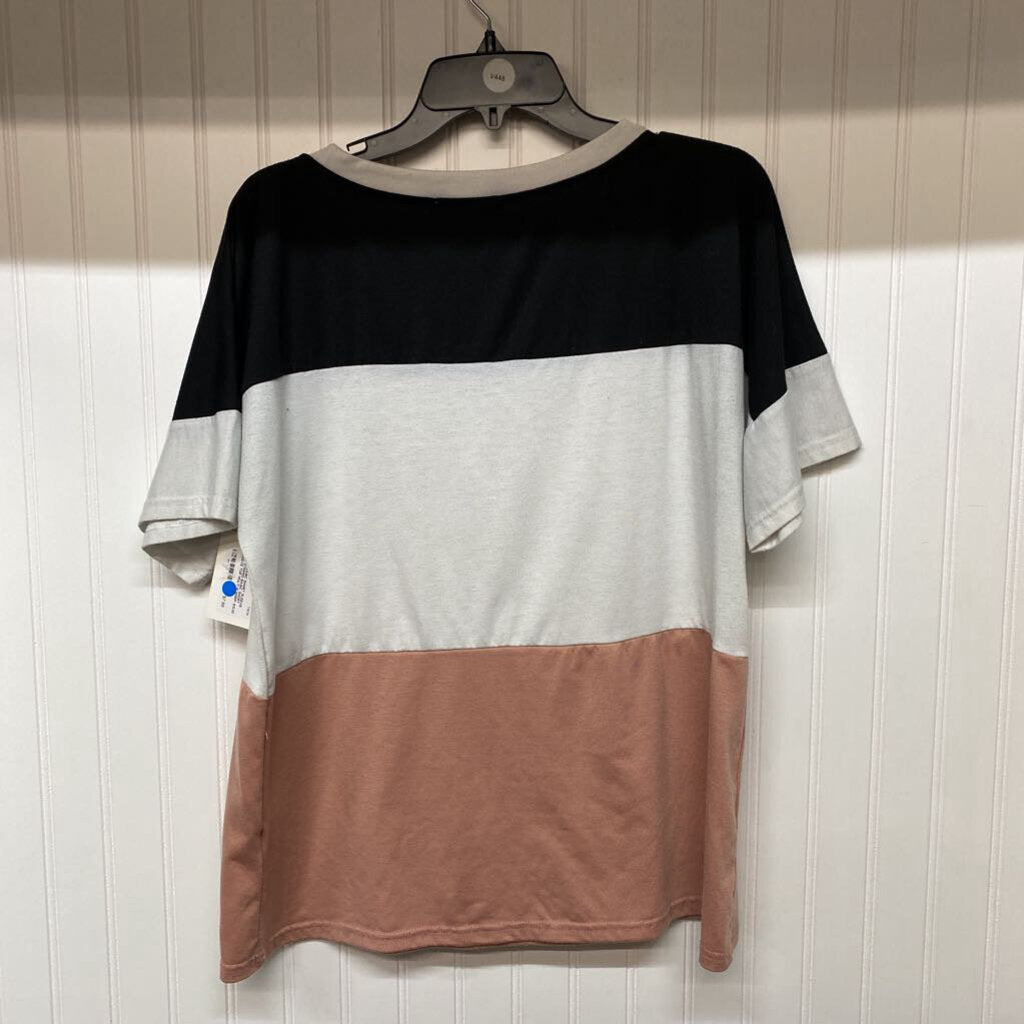 *STRIPED BASIC SHORT SLEEVE TOP