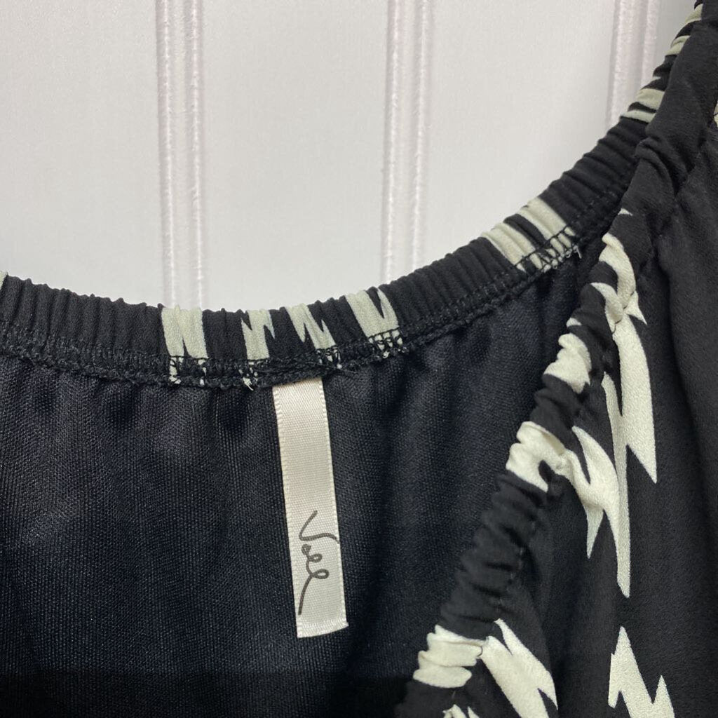 FLOWY LONG SLEEVED