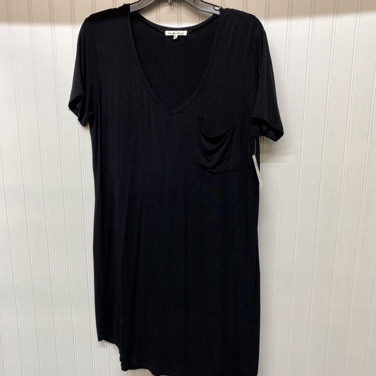SHORT SLEEVED POCKET TEE DRESS