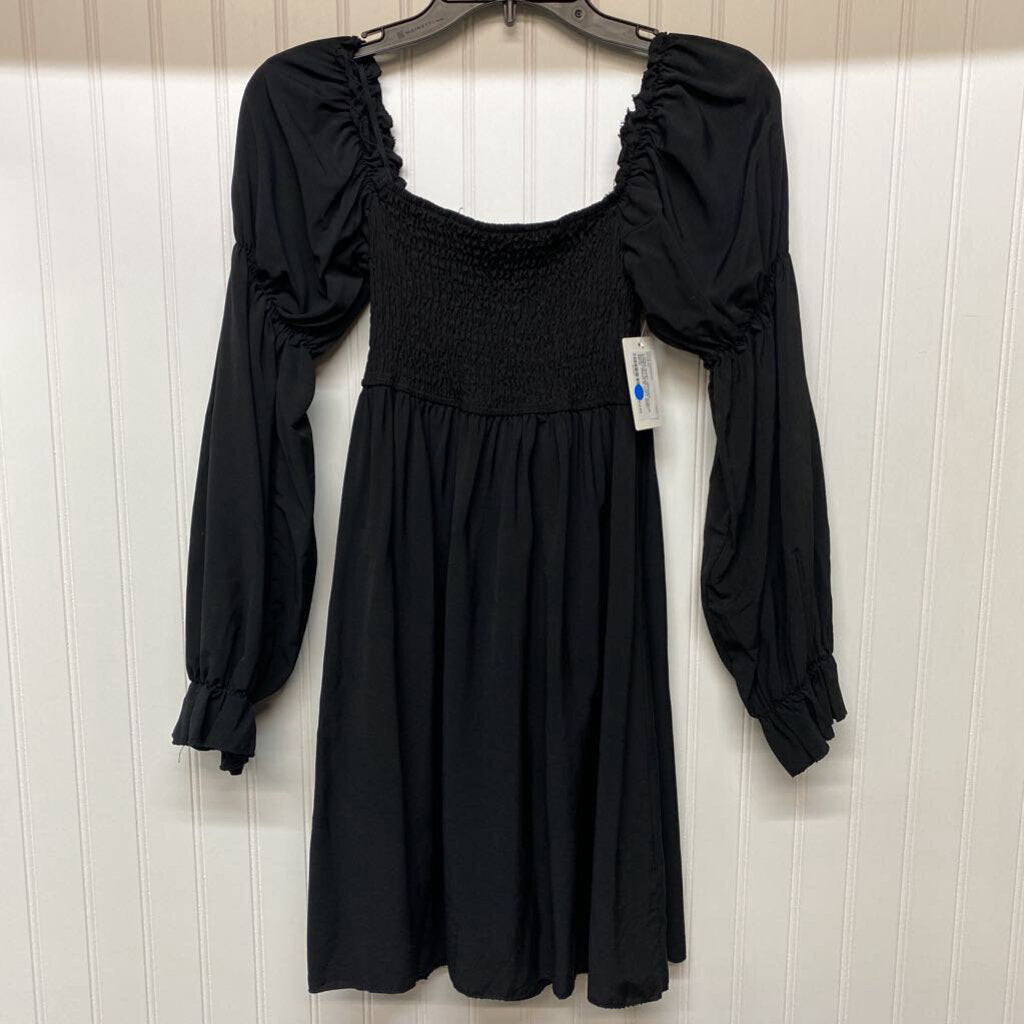 LONG SLEEVE SHORT DRESS