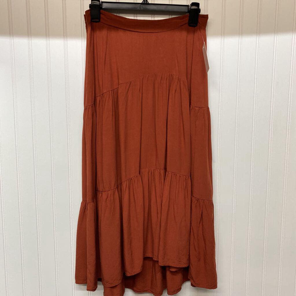 THREE TIERRED SKIRT