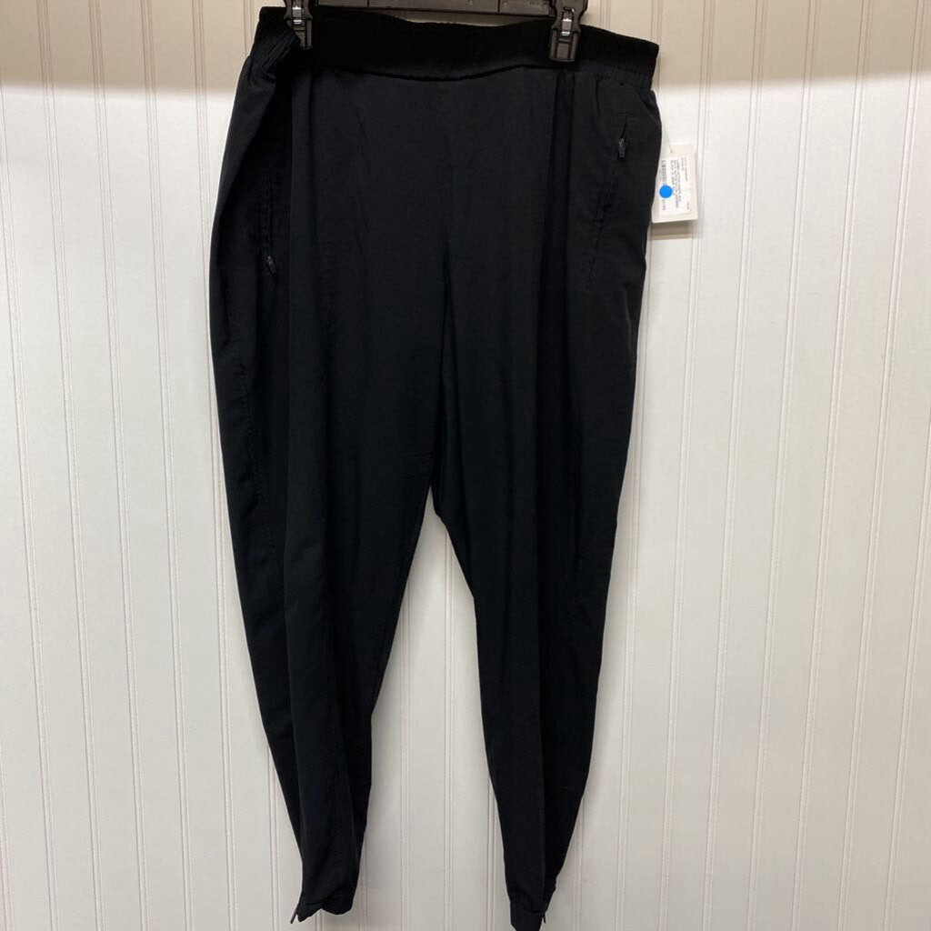 NYLON JOGGERS