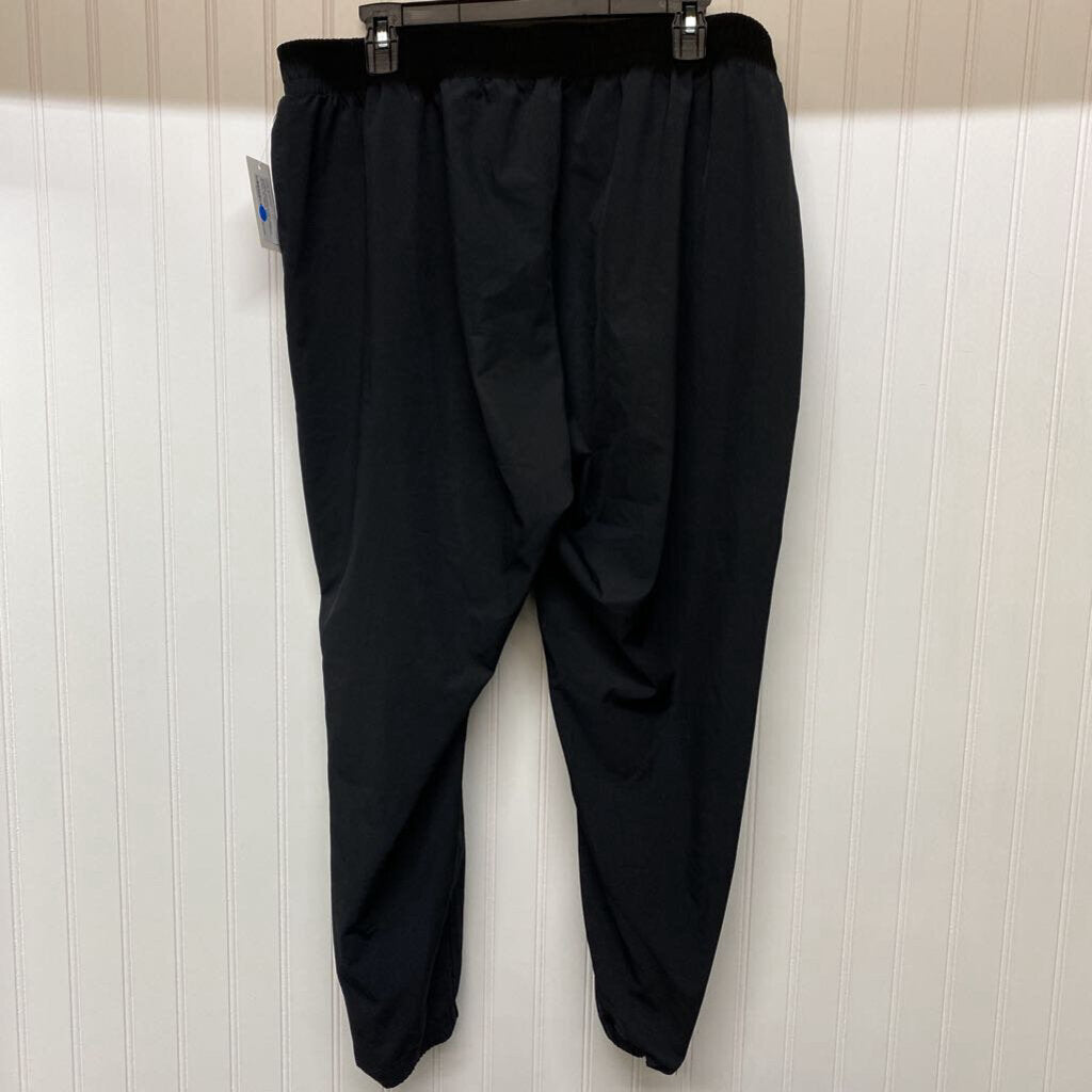 NYLON JOGGERS