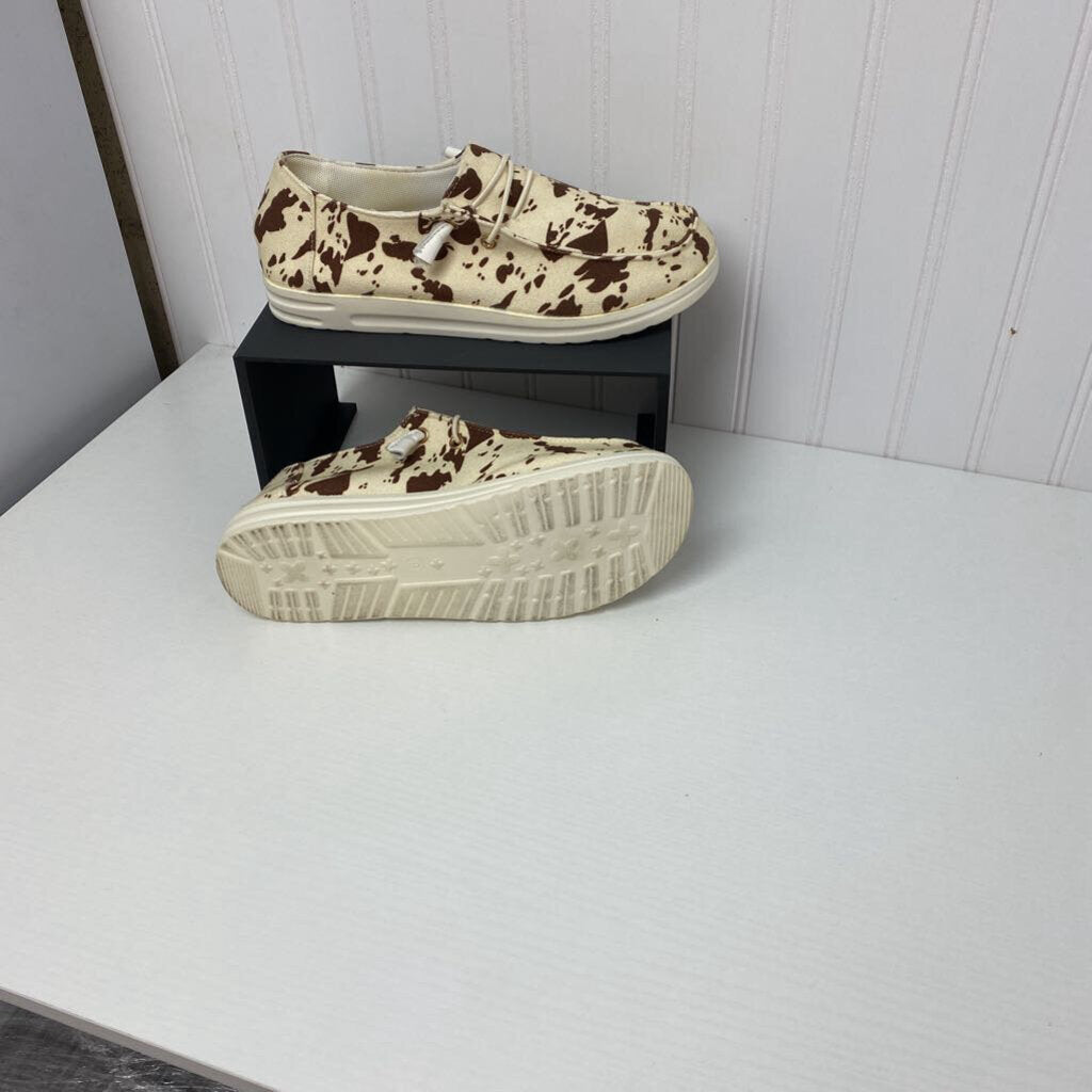 COW PRINT CANVAS SHOES