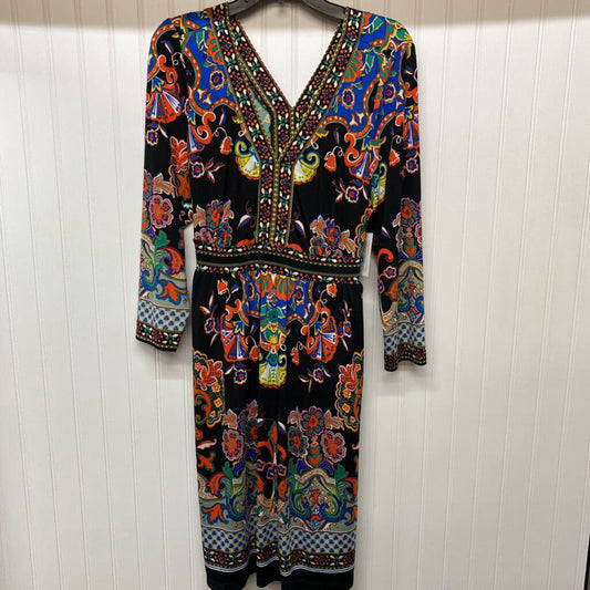 V NECK BELTED DRESS