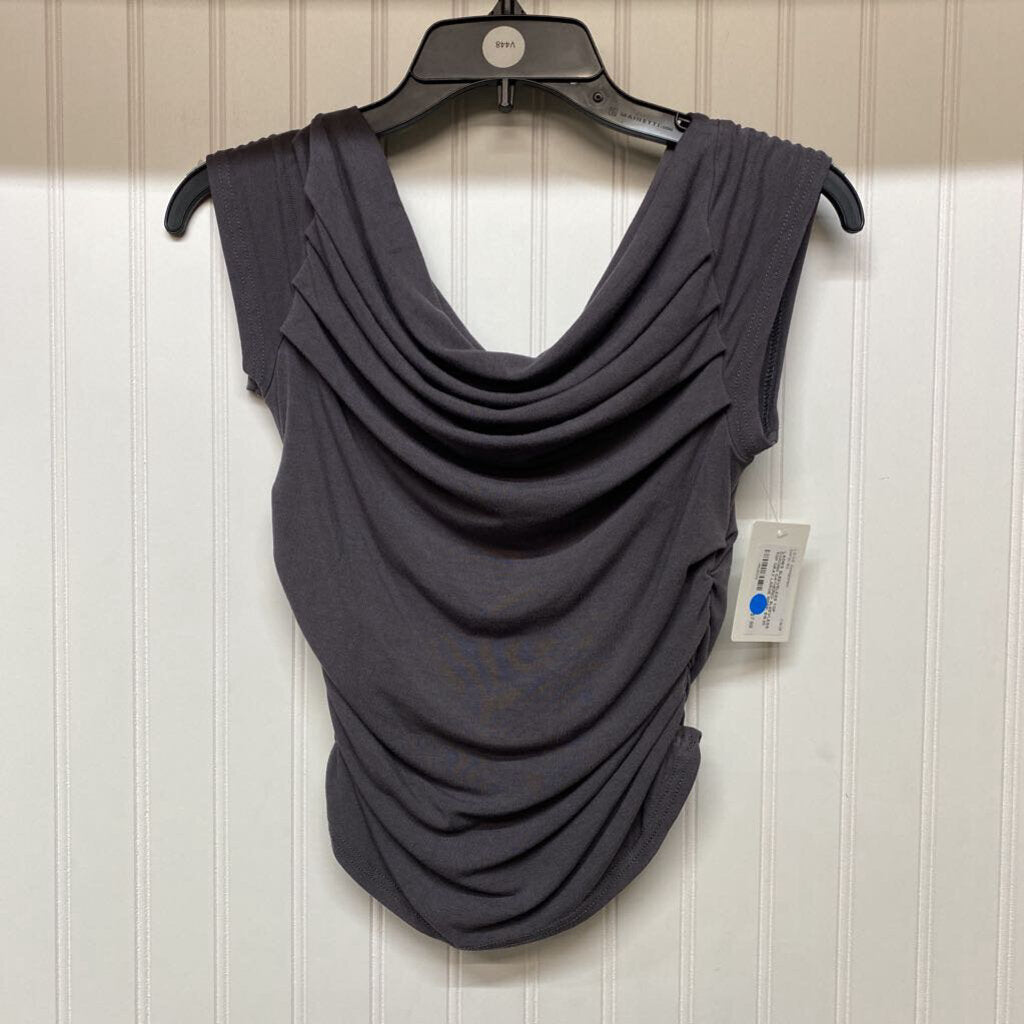GATHERED SLEEVLESS TOP