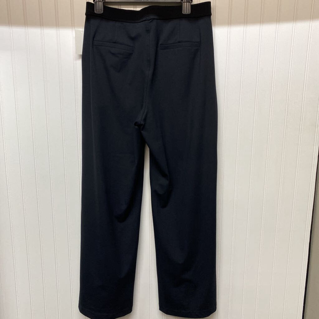WIDE LEGGED DRESS PANTS