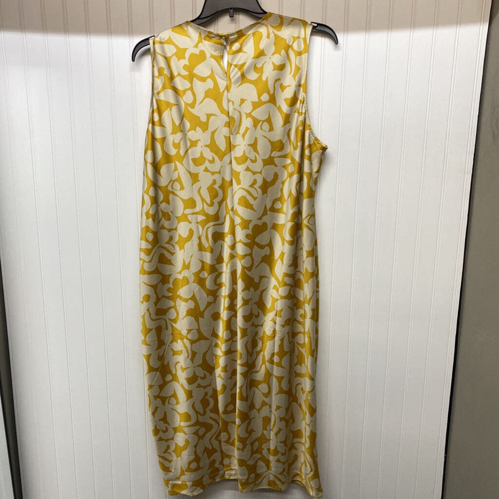 SLEEVELESS LONG DRESS