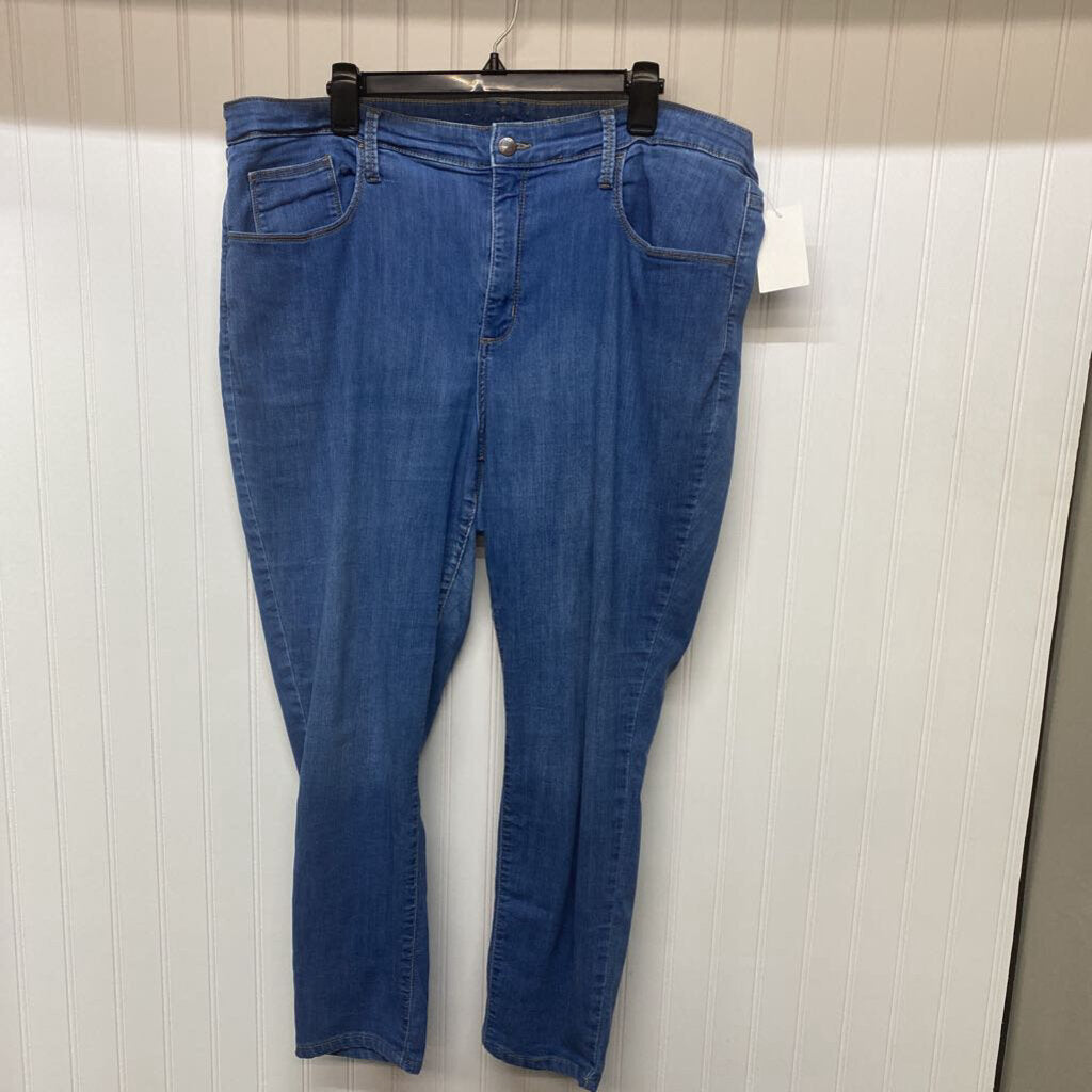 WOMENS PLUS SKINNY JEANS