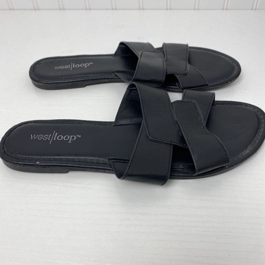 OPEN TOED FLAT SANDALS