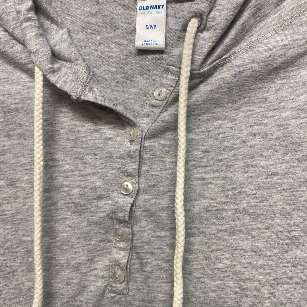 HOODED KNIT LONG SLEEVED