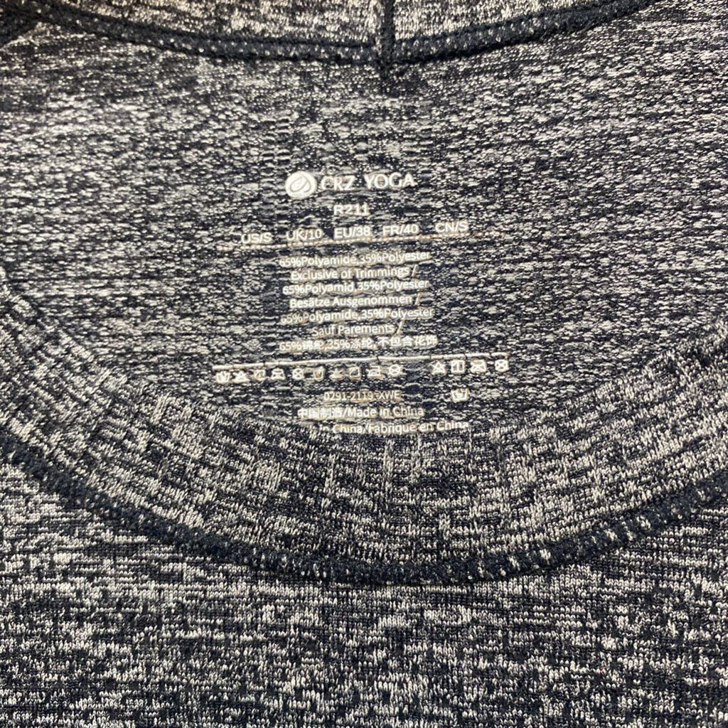 LONG SLEEVED TOP