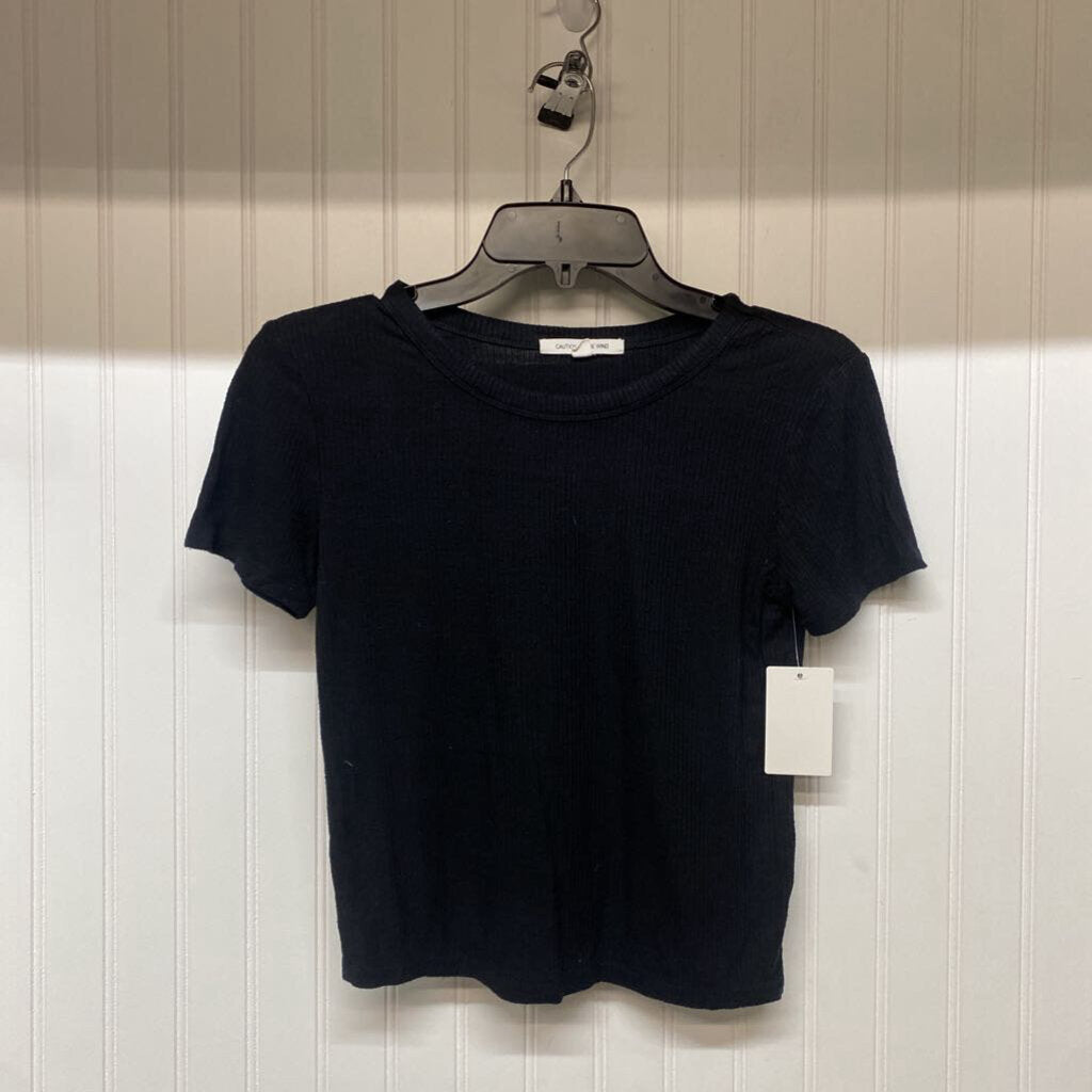 RIBBED SHORT SLEEVED