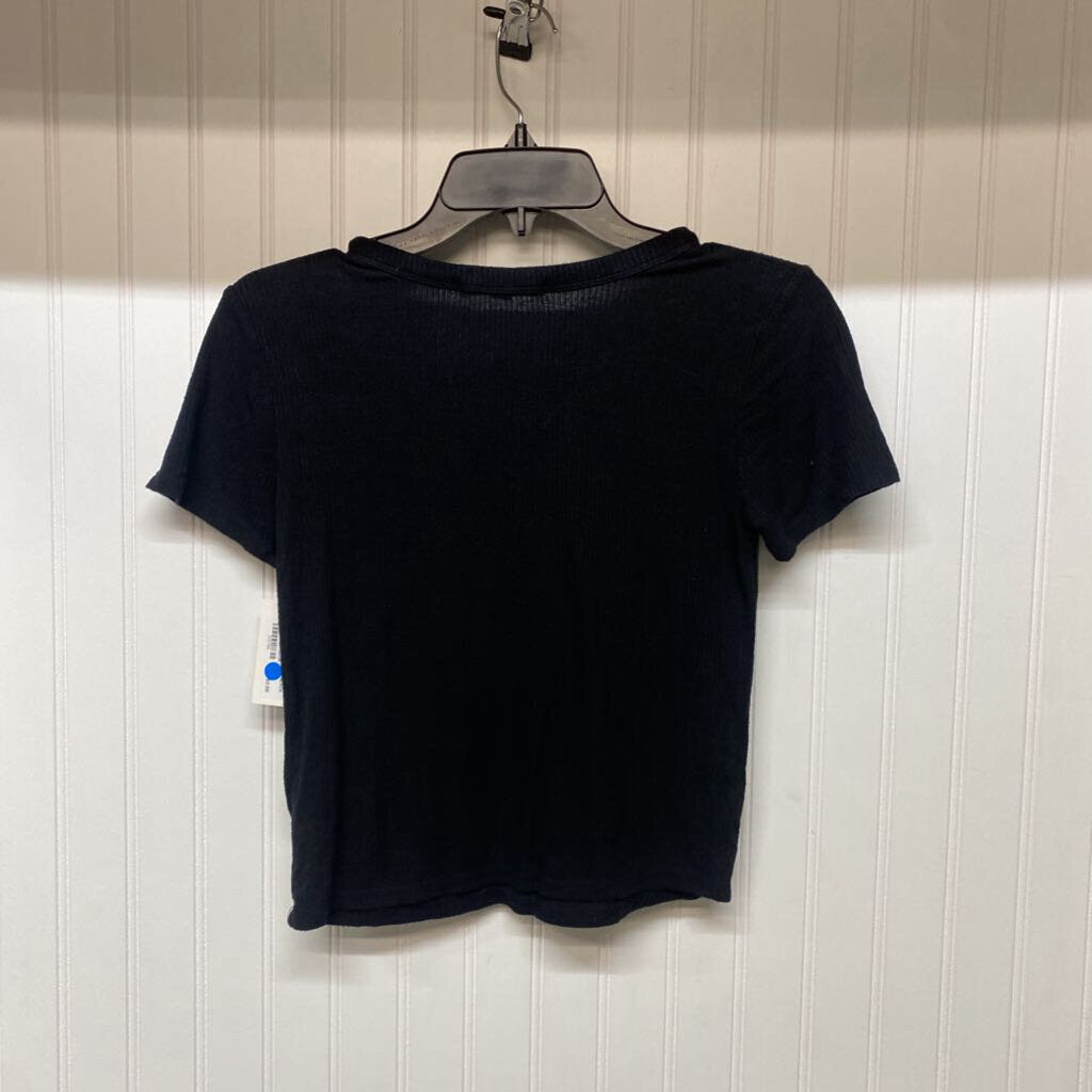 RIBBED SHORT SLEEVED
