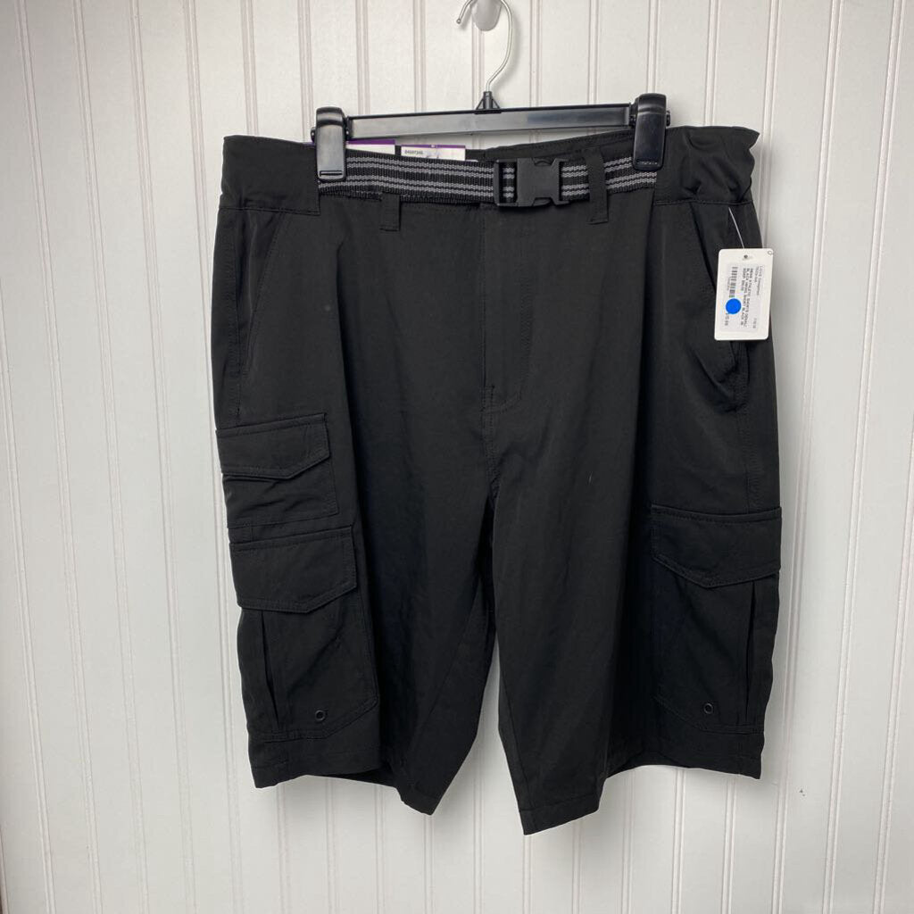 BLACK HIKING SHORT