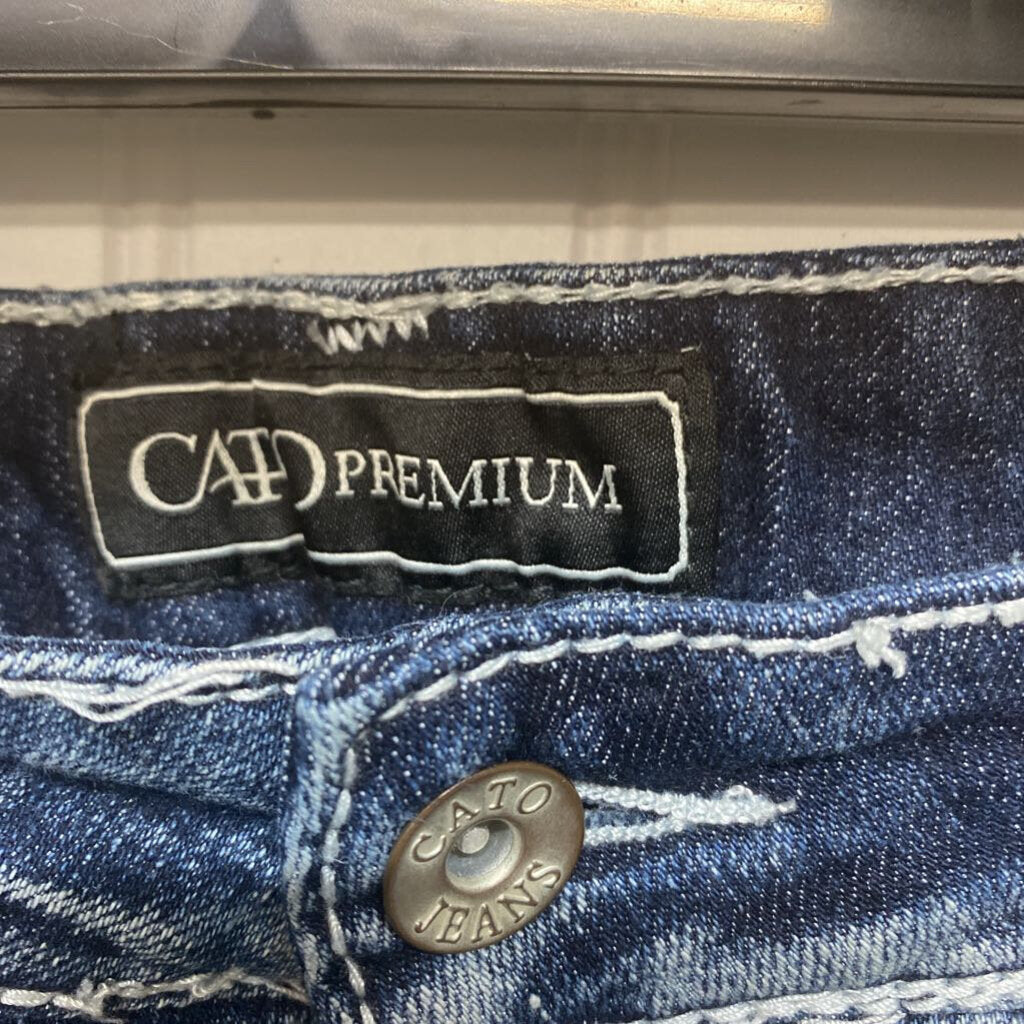 BOOT CUT JEANS