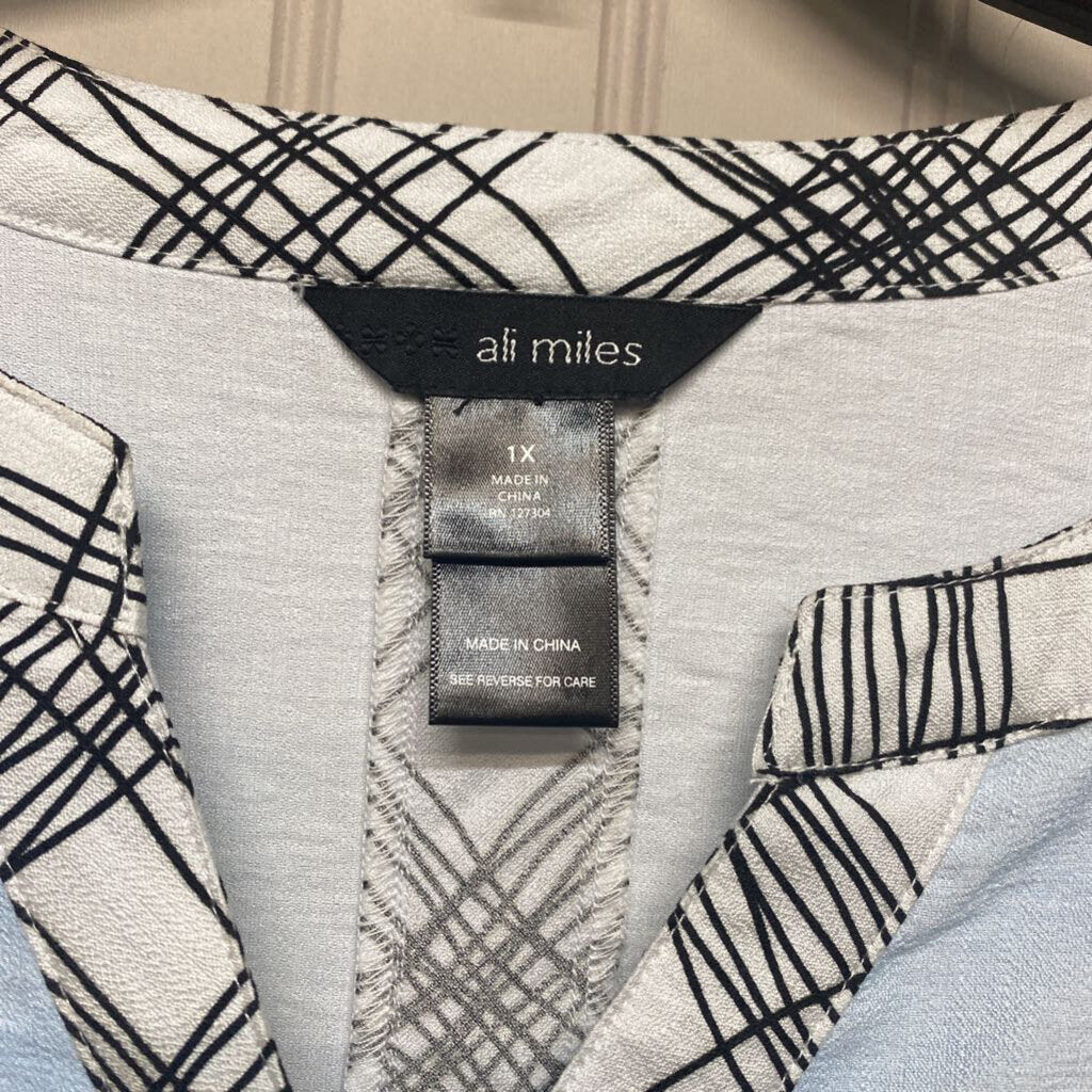 3/4 SLEEVED BUTTON DOWN