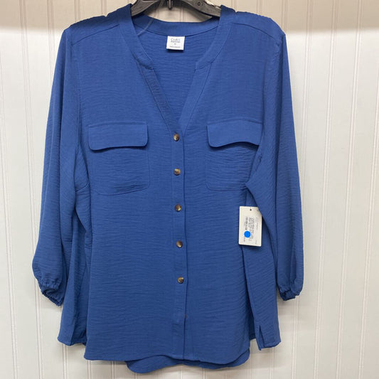V NECK BUTTON DOWN