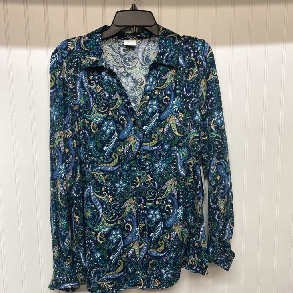 LONG SLEEVED BUTTON DOWN
