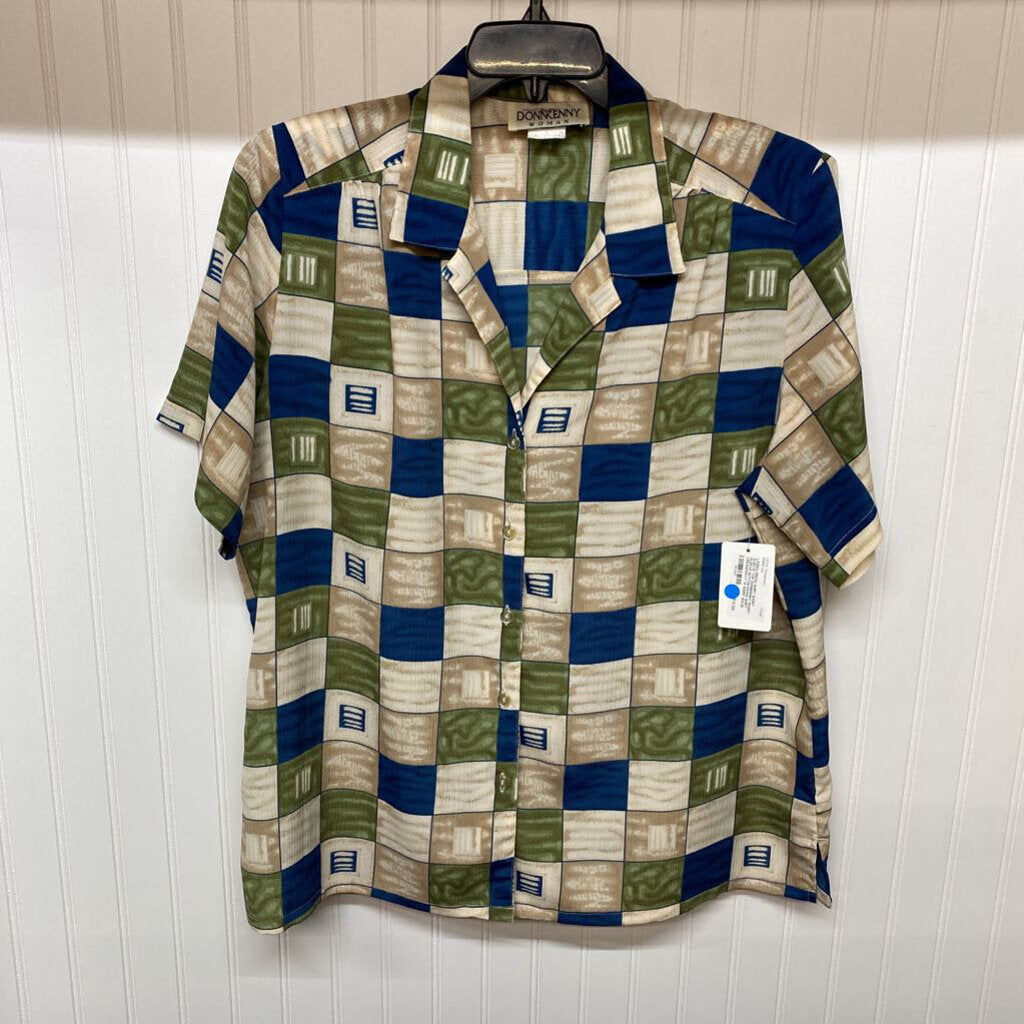 SHORT SLEEVE BUTTON DOWN SHIRT