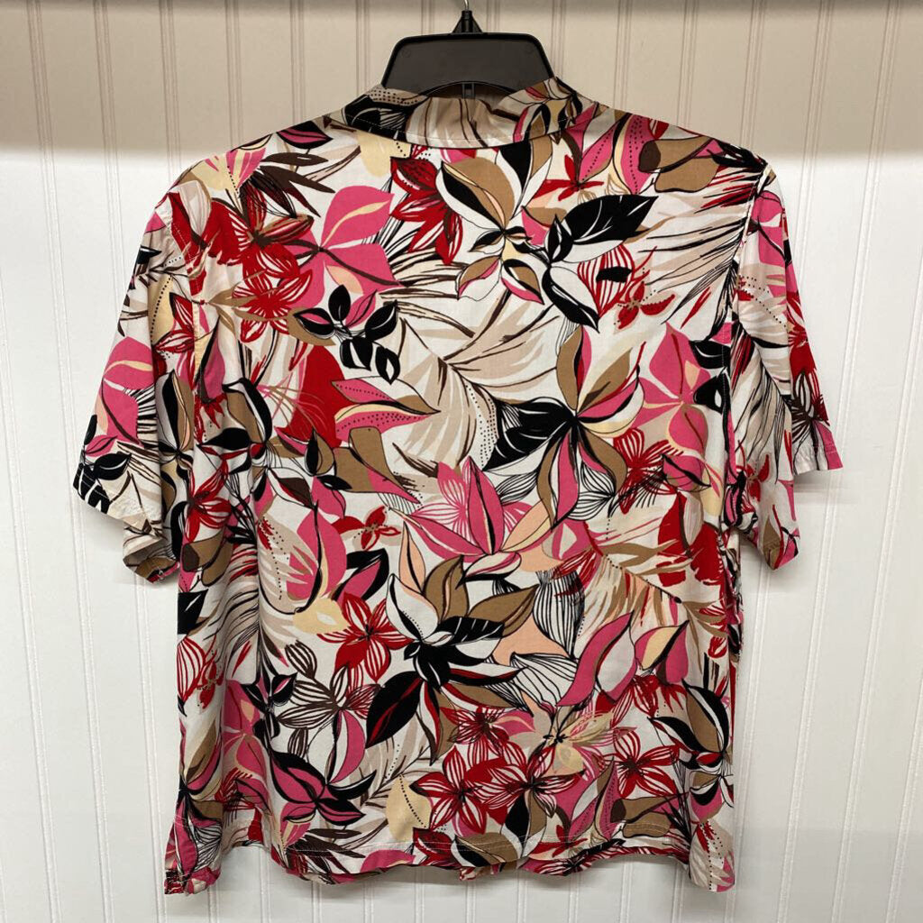SHORT SLEEVE BUTTON DOWN SHIRT