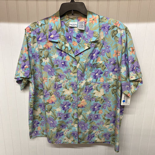 SHORT SLEEVE BUTTON DOWN SHIRT