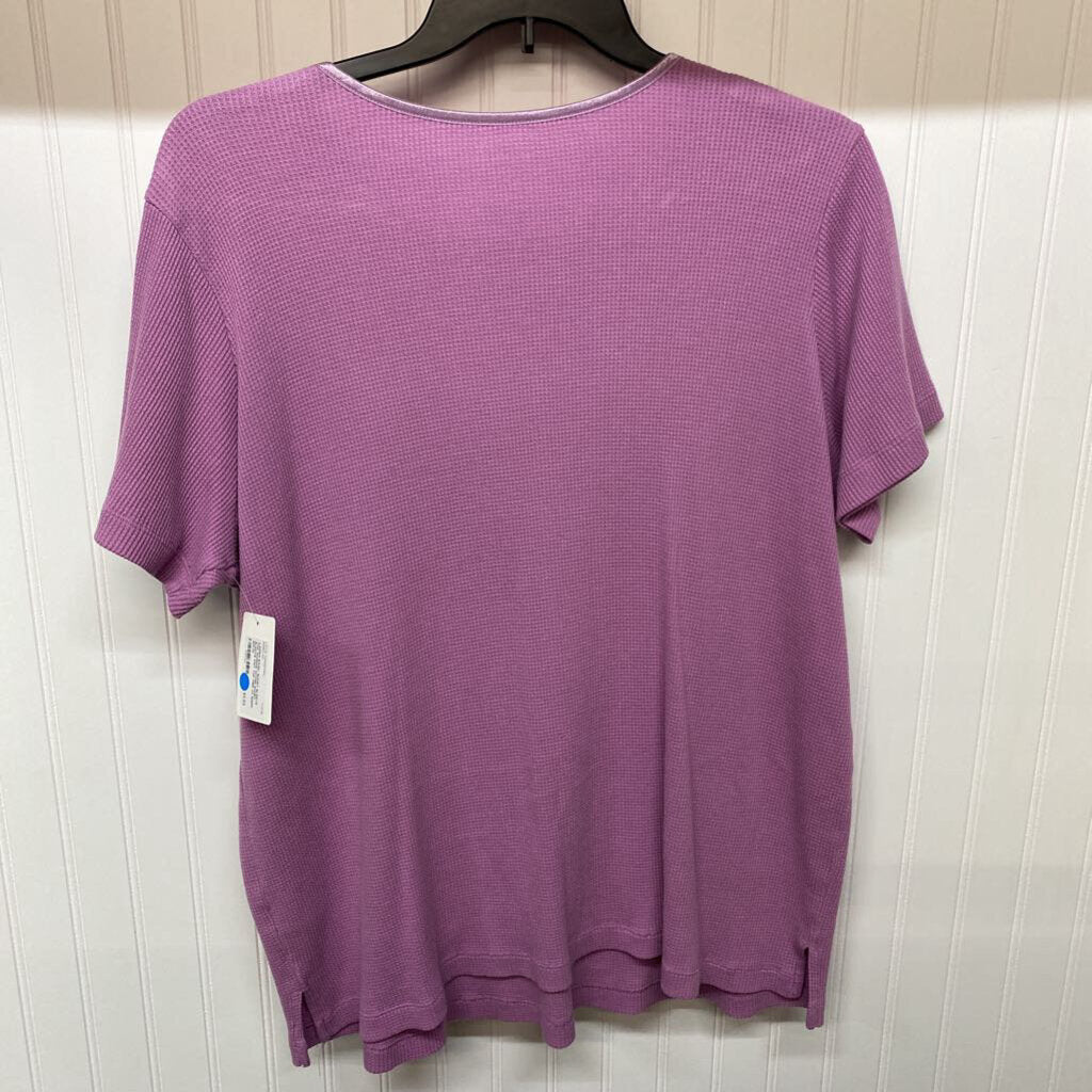 SHORT SLEEVE KNIT TOP