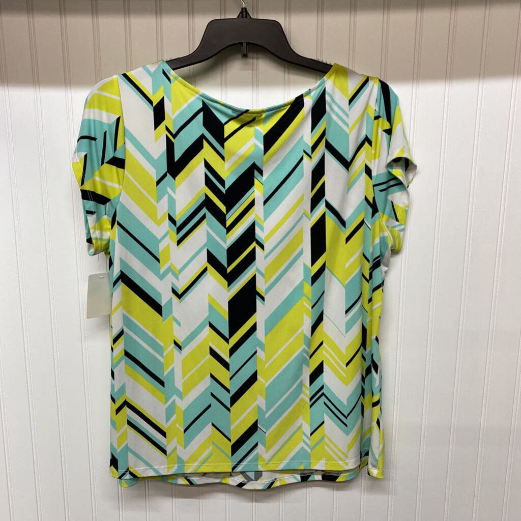 SHORT SLEEVE KNIT TOP