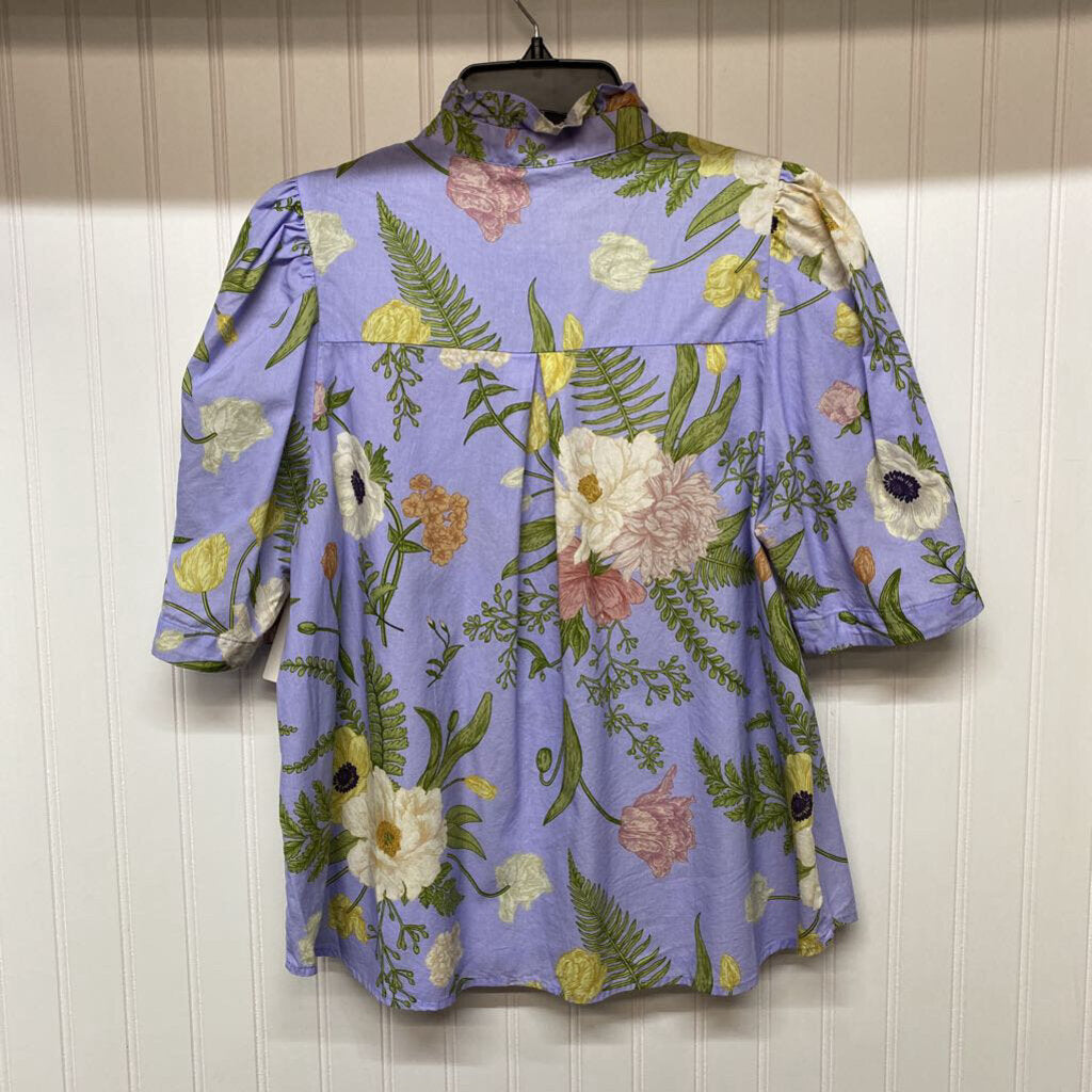 RUFFLED NECK FLORAL BUTTON DOWN